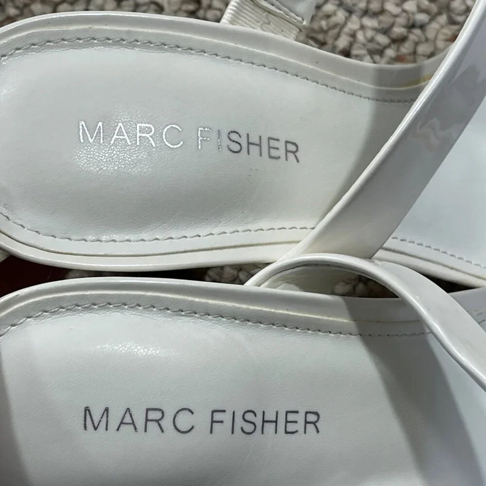 Marc Fisher Zasha Sandal Block Heel Double Strap White Size 7.5